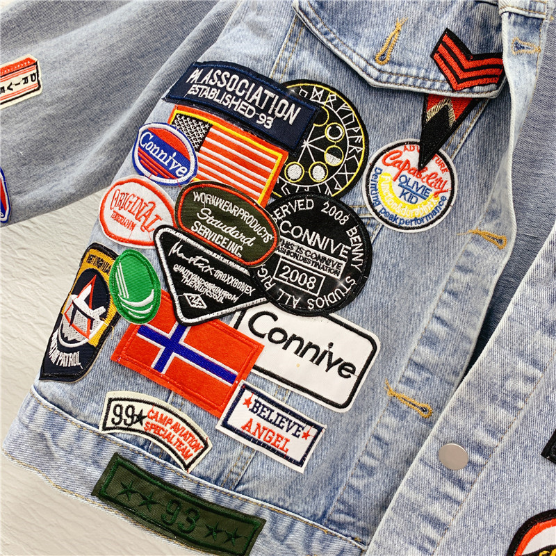 Chaqueta vaquera con apliques  - Winter Clothing Label reseña y precio